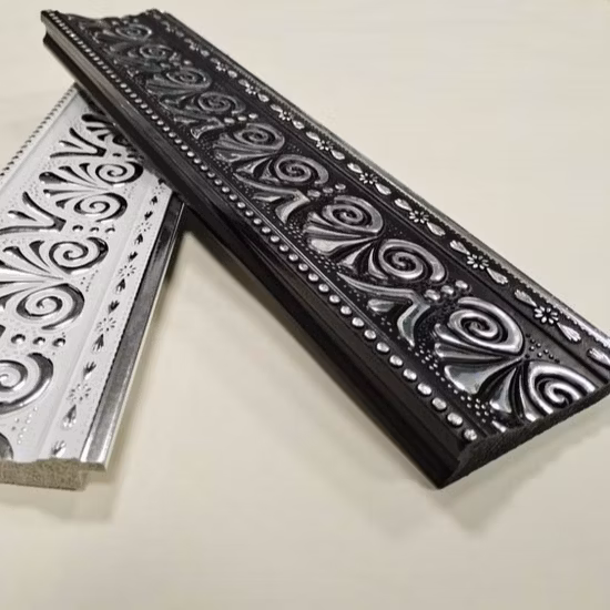 Cornice per foto PS con battiscopa in polistirolo plastico impermeabile bianco facile da installare all'ingrosso